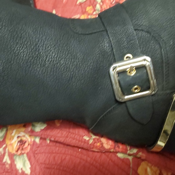 Black above ankle boots - Picture 2 of 4